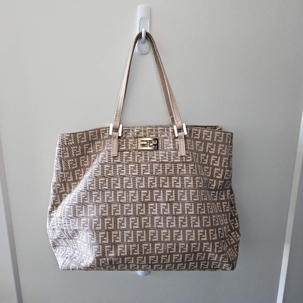 Fendi Vinatge Zuchino Tote